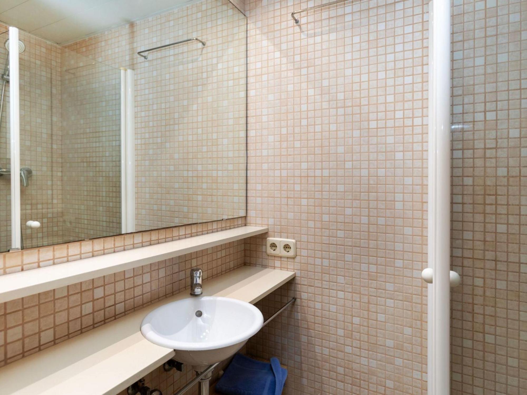Apartment Sants-Montjuic Rambla Badal By Interhome Барселона Екстериор снимка